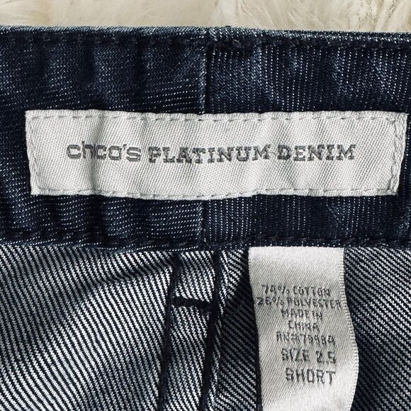 Chicos Ultimate Fit Slim Leg Straight Jeans 2.5 Short (35x28) Dark Blue Womens - Picture 4 of 8